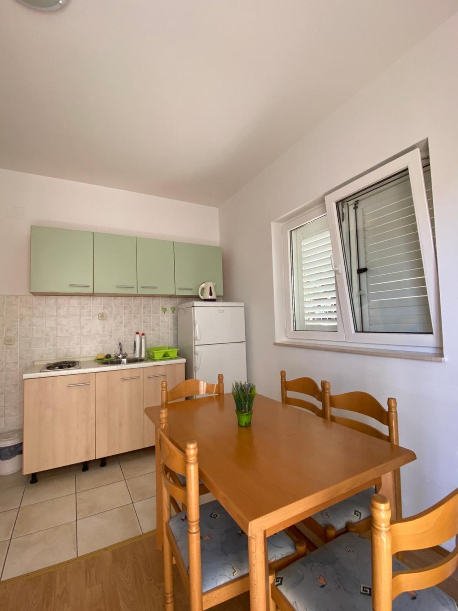 Appartement Mirta à Gradac  Extérieur photo