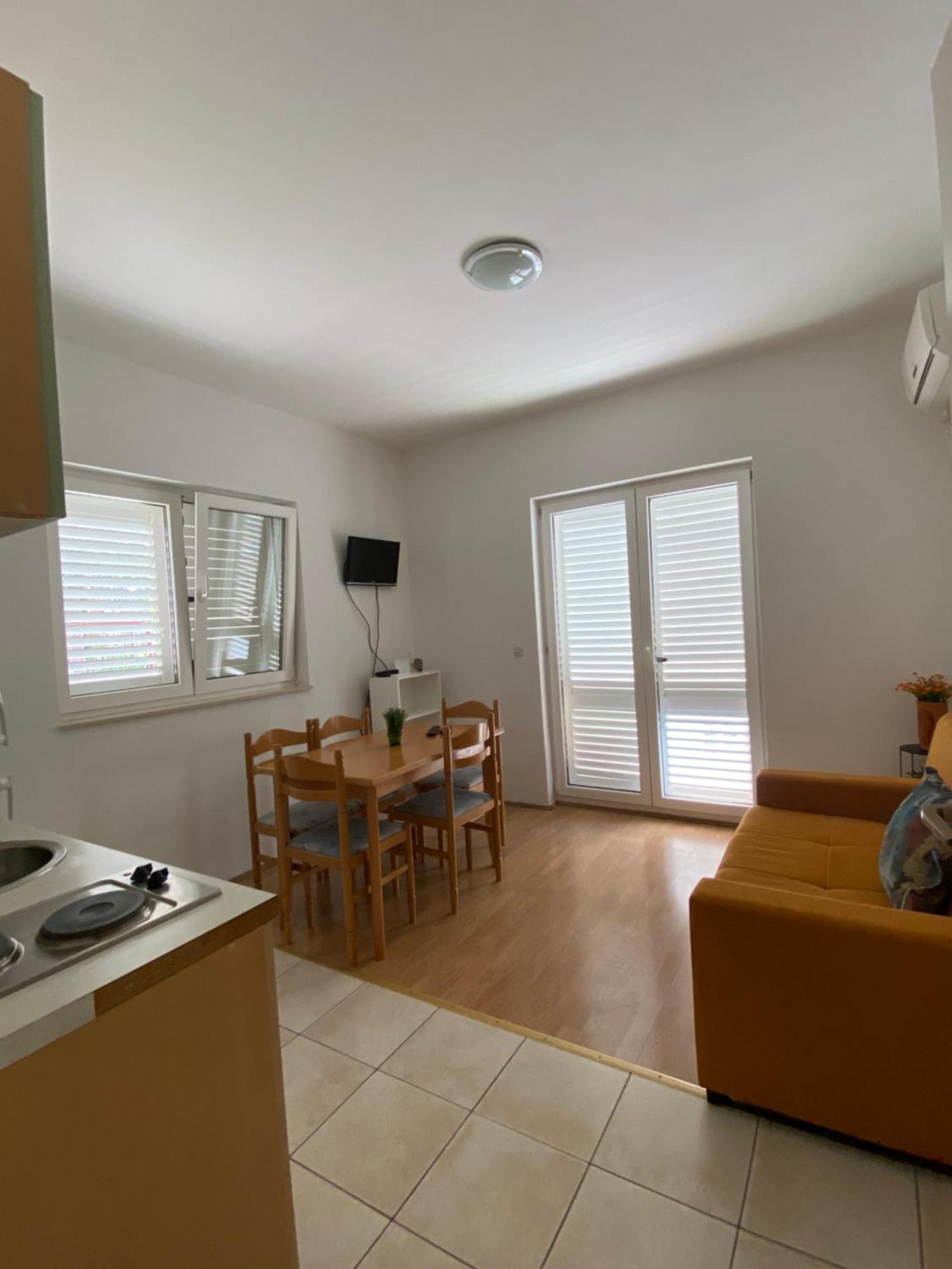Appartement Mirta à Gradac  Extérieur photo