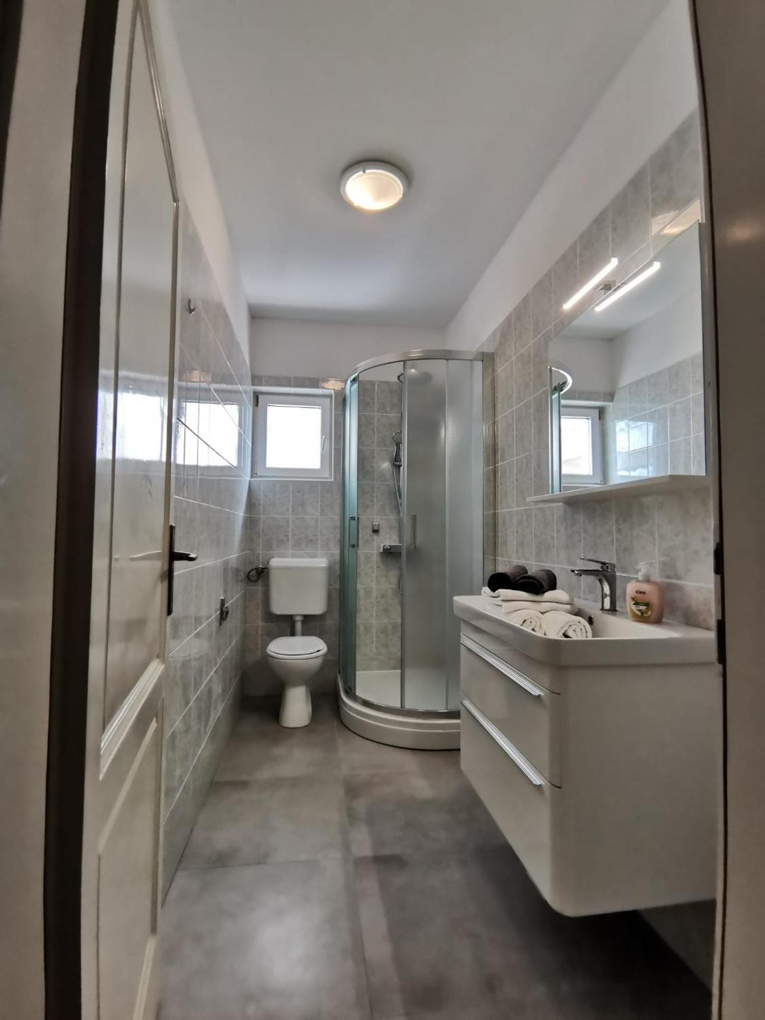 Appartement Mirta à Gradac  Extérieur photo